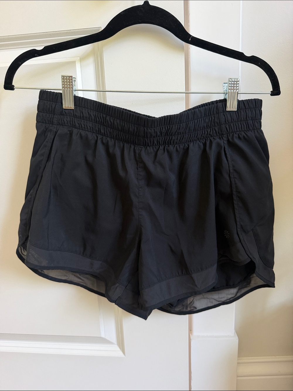 Athleta Womens Black Mesh Racer Run Short